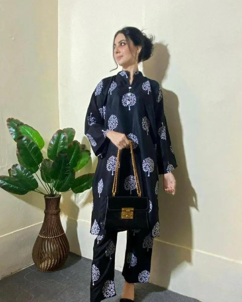 2Pcs Women's Stitched Printed Suit Hype Hem