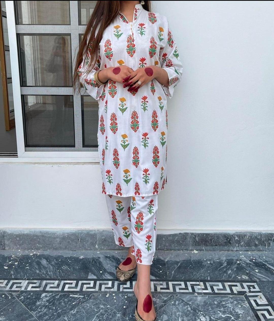 2 Pcs Women's Stitched Linen Printed Shirt And Trouser