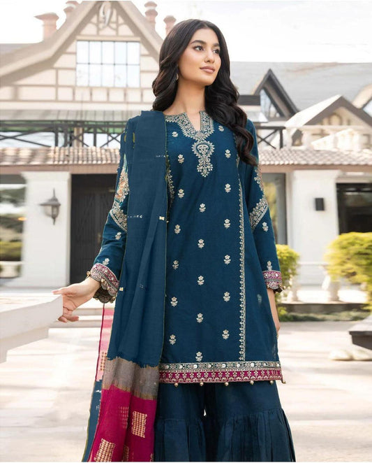 3 Pcs Women's Unstitched Embroidered Lawn Suit Hype Hem