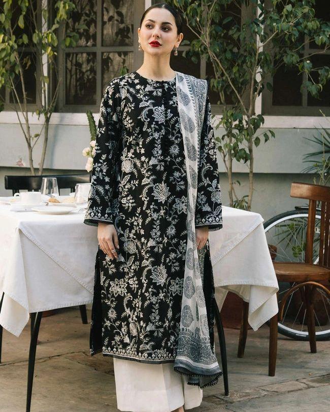 3 Pcs Women's Unstitched Embroidered Suit