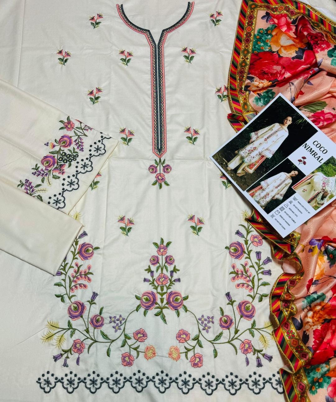 3 Pcs Women's Unstitched Embroidered Lawn Suit Hype Hem